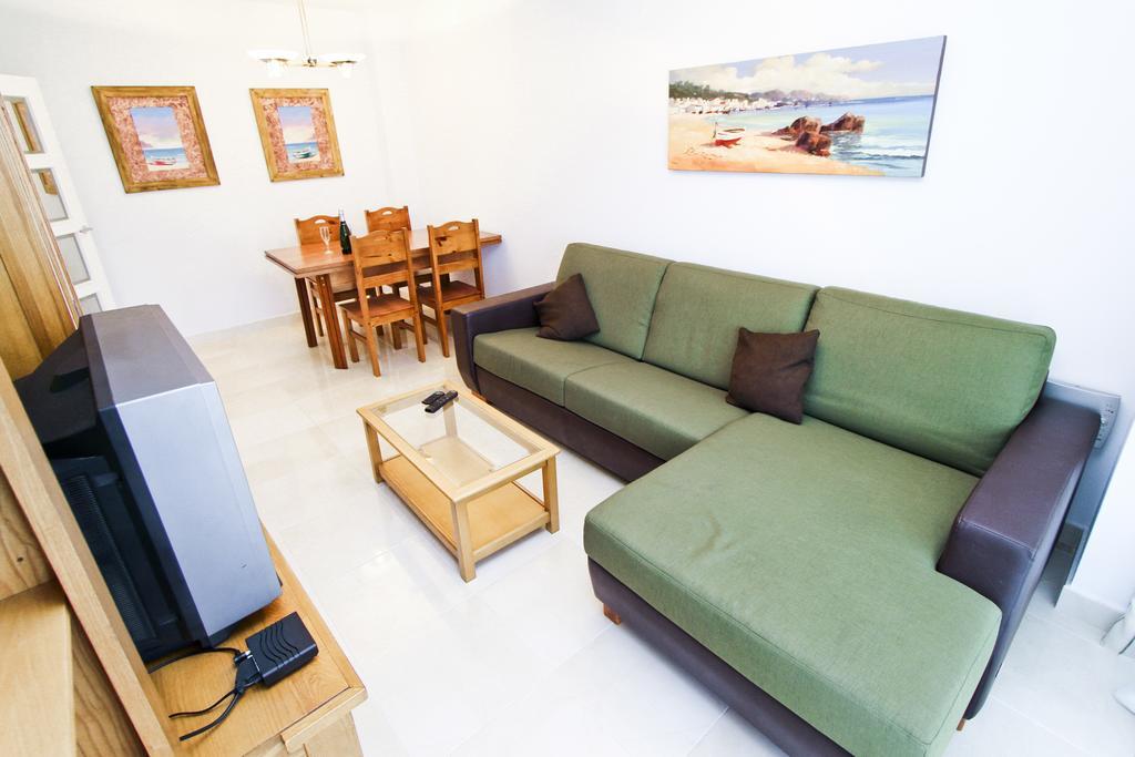 J Tramuntana Planet Costa Dorada Διαμέρισμα Σαλού Δωμάτιο φωτογραφία