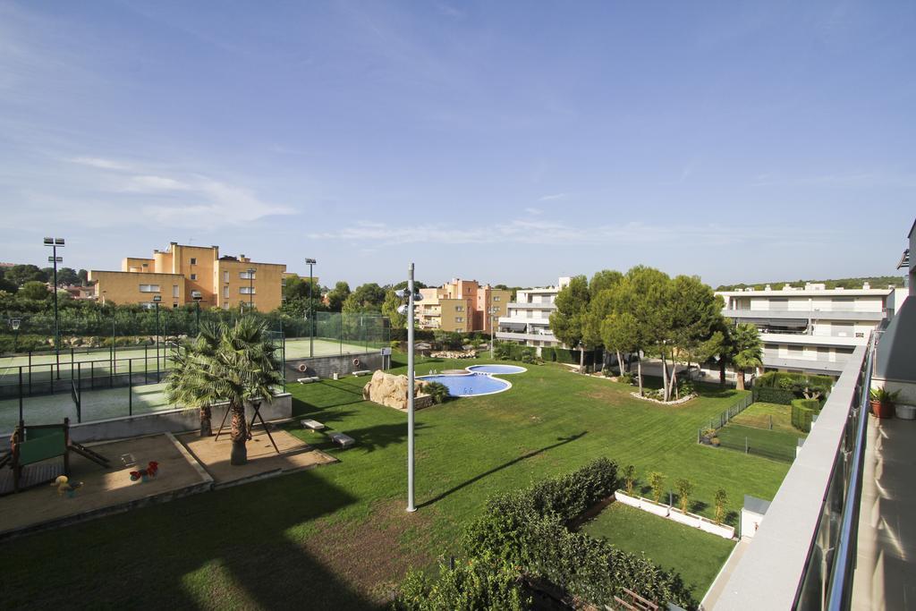 J Tramuntana Planet Costa Dorada Διαμέρισμα Σαλού Δωμάτιο φωτογραφία